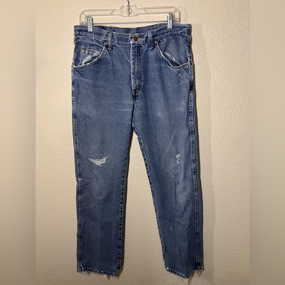 Wrangler Distressed Men's 34x32 Regular Fit Jeans